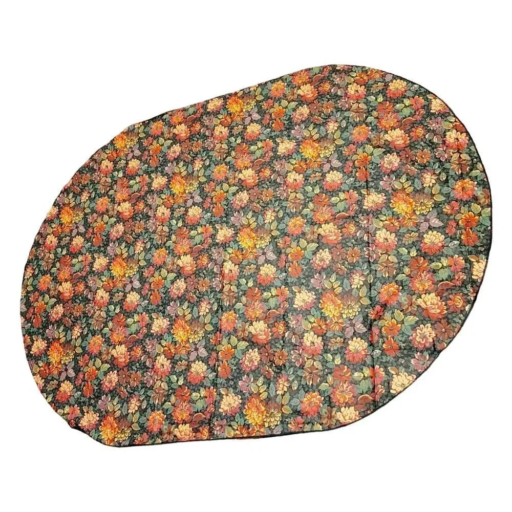 Vintage Christmas Holiday Poinsettia Floral Design Oblong‎ Table Cloth 83 X 60